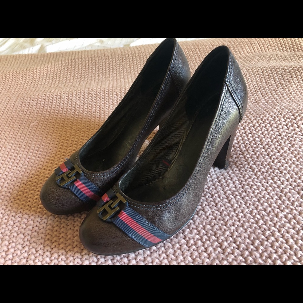 Pumps Tommy Hilfiger shoes, 3.25 in heel.